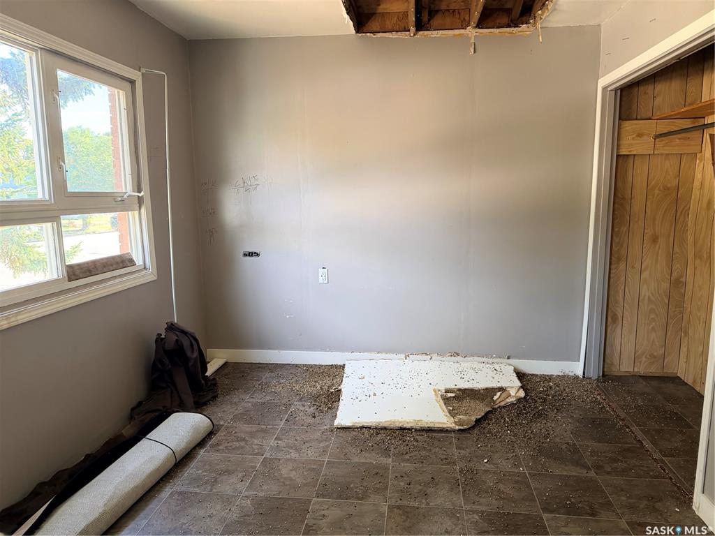 Fifth View of 438 3rd Street, Central EV, Estevan, Saskatchewan, S4A 0P2