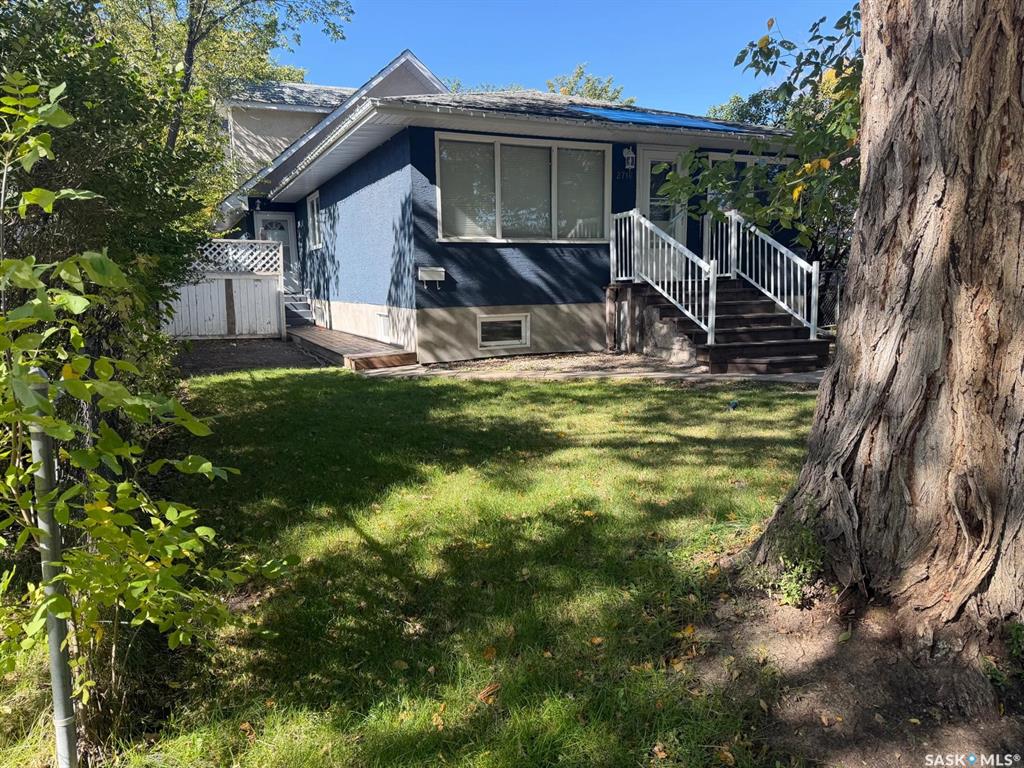 Third View of 2716 Mcdonald Street, Arnhem Place, Regina, Saskatchewan, S4N 2Z8