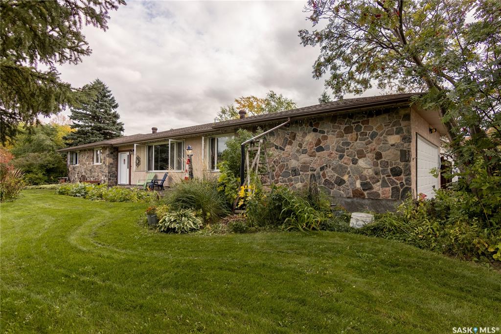 517 East Drive, SK049743, Saskatchewan,