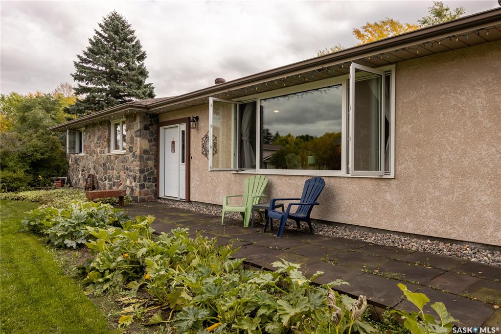 Fourth View of 517 East Drive, Esterhazy, Saskatchewan, S0A 0X0
