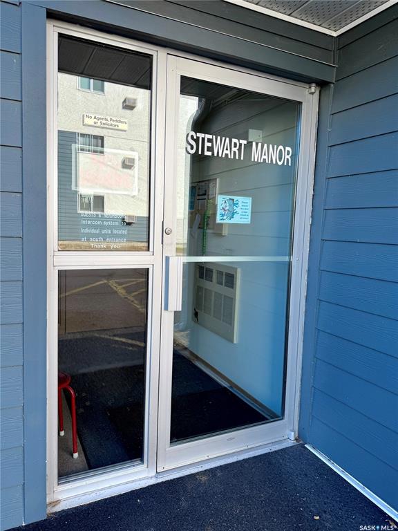Fifth View of 305 1st Street W #301, Rosetown, Saskatchewan, S0L 2V0
