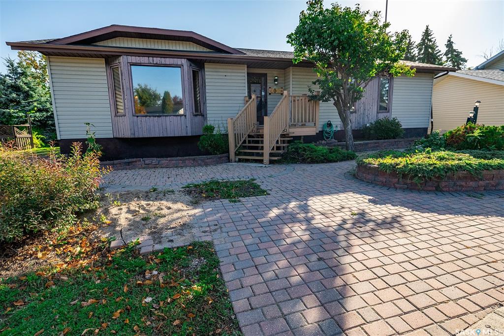 Second View of 408 A Miller Crescent, Wynyard, Saskatchewan, S0A 4T0
