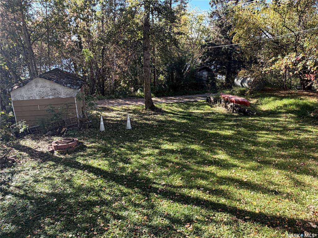 Fourth View of 330 1st Avenue N, Big River, Saskatchewan, S0J 0E0