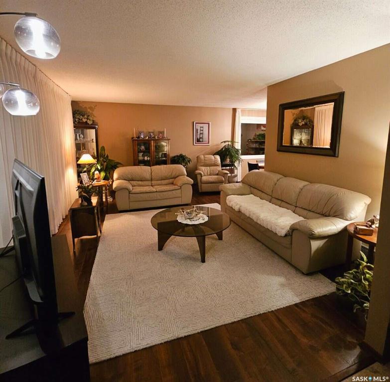 Fifth View of 549 Laurier Drive, West Hill PA, Prince Albert, Saskatchewan, S6V 5M4