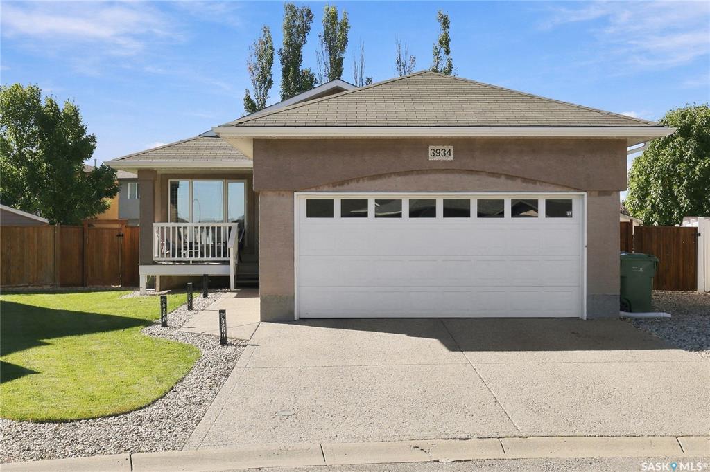 3934 Robin Place E, SK049857, Saskatchewan,