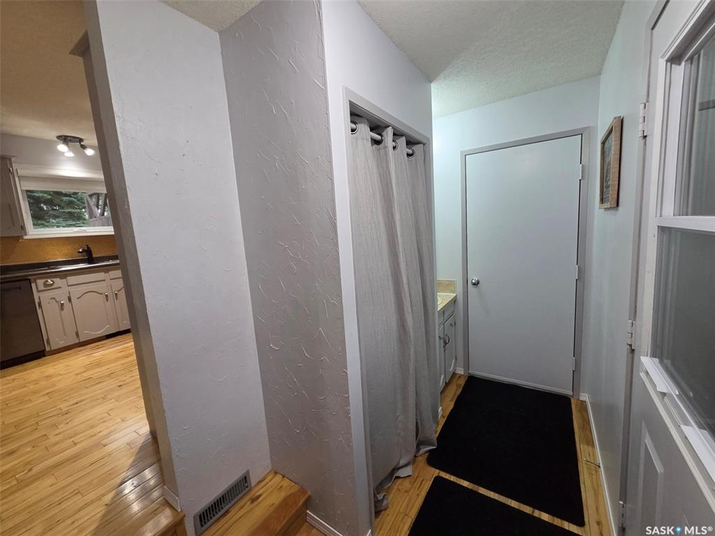 Fifth View of 228 Railway Avenue, Wawota, Saskatchewan, S0G 5A0