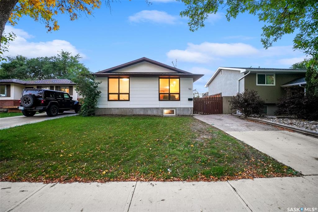 MLS® listing #SK049899 for sale located at 90 Turner Crescent