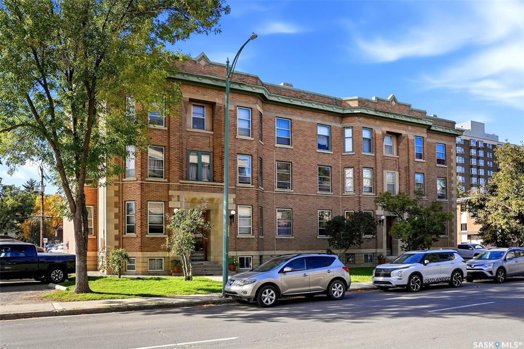MLS® listing #SK049911 for sale located at 2201 14th Avenue #29