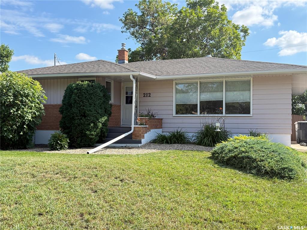 212 Ash Drive, SK049923, Saskatchewan,