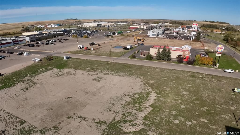 Second View of 1605 North Service Road E, Swift Current, Saskatchewan, S9H 3X6