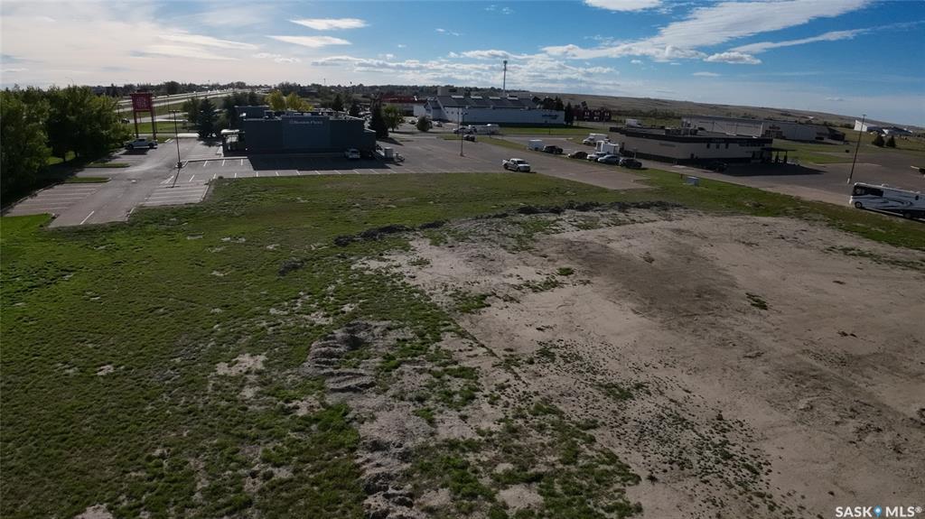 Fifth View of 1605 North Service Road E, Swift Current, Saskatchewan, S9H 3X6