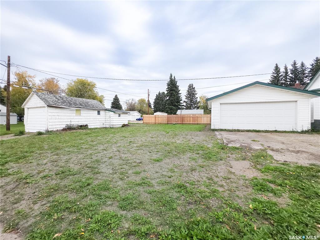 Third View of 202 6th Avenue E, Melville, Saskatchewan, S0A 2P0