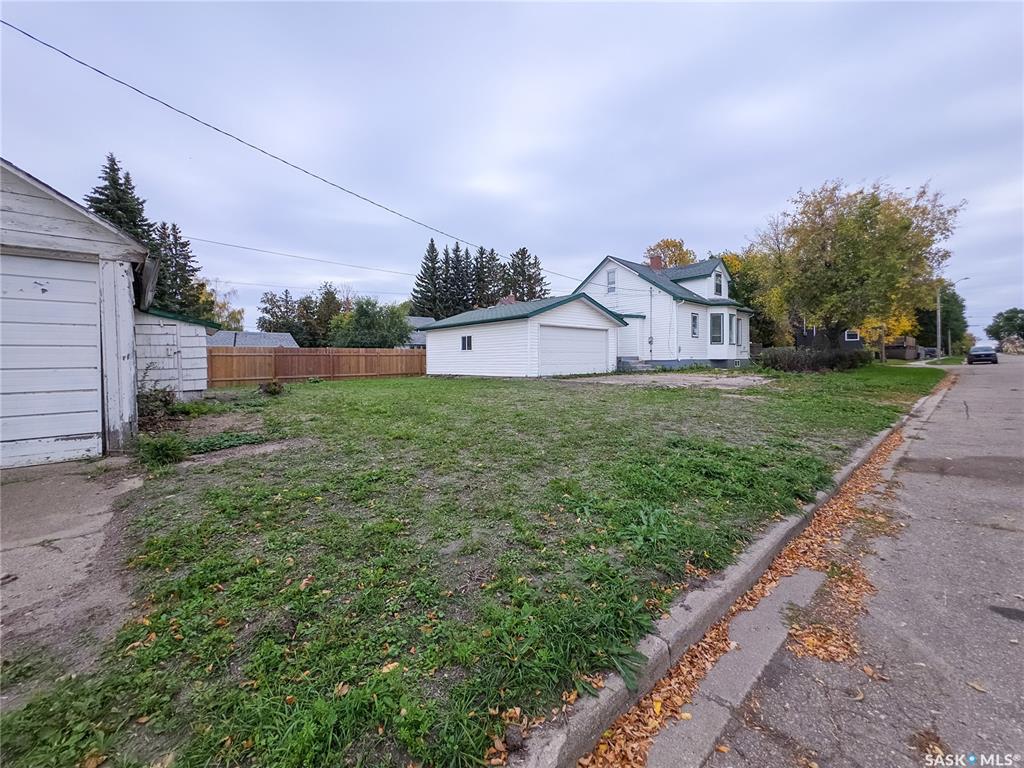 Fourth View of 202 6th Avenue E, Melville, Saskatchewan, S0A 2P0