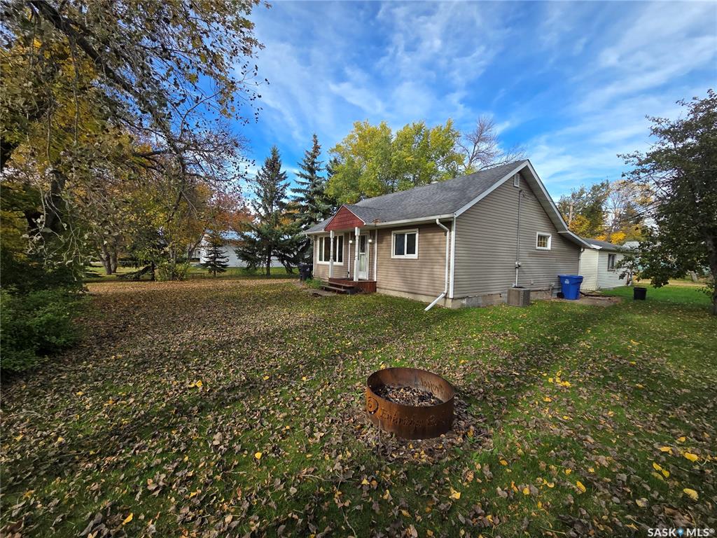 Fourth View of 209 6th Street, Alameda, Saskatchewan, S0C 0A0