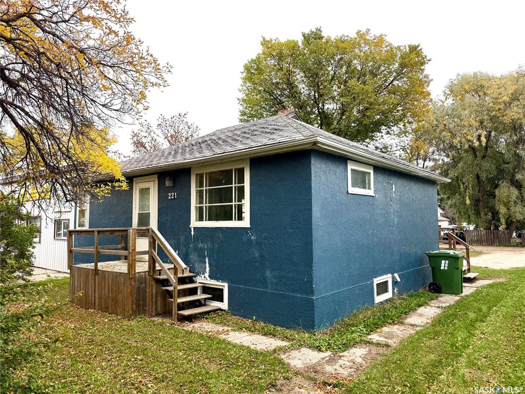 221 4th Avenue N, SK049991, Saskatchewan,