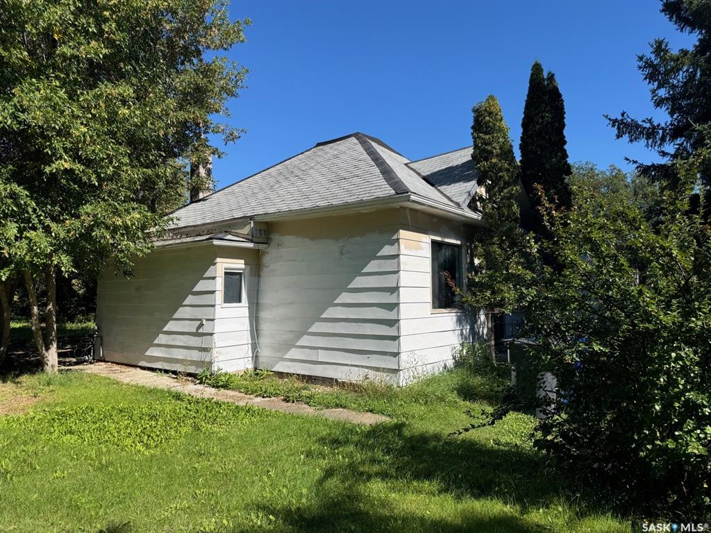 Second View of 207 Miles Street, Kamsack, Saskatchewan, S0A 1S0