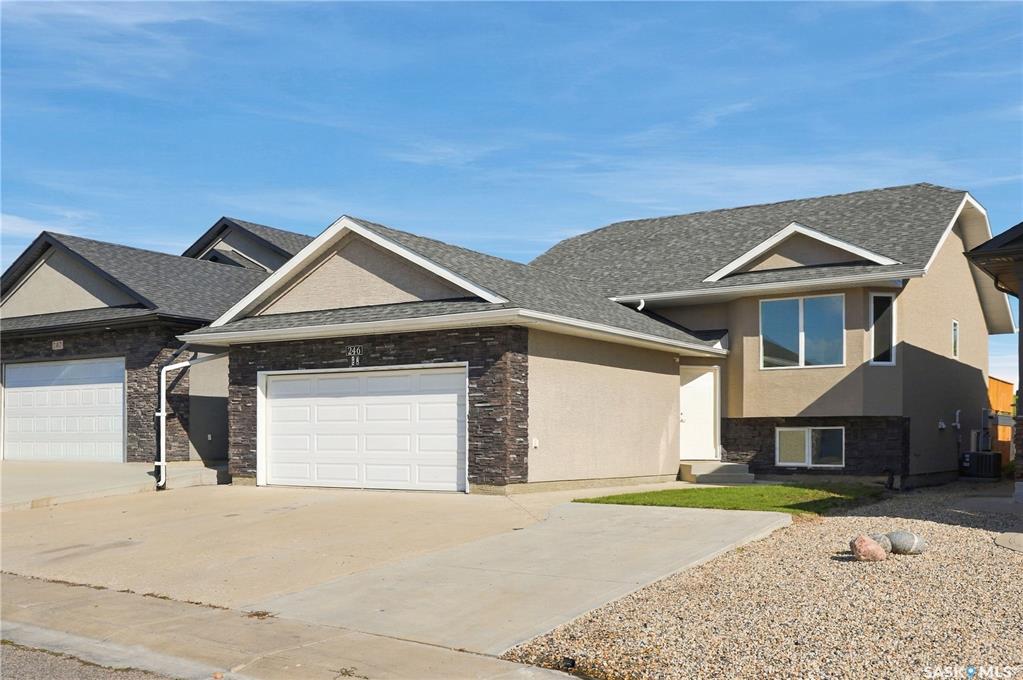 246 Sutter Place, SK050076, Saskatchewan,