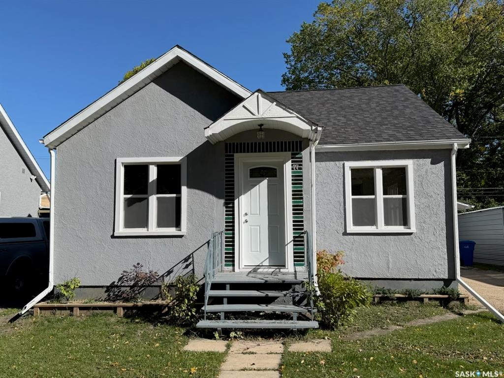 77 Fourth Avenue N, SK050122, Saskatchewan,