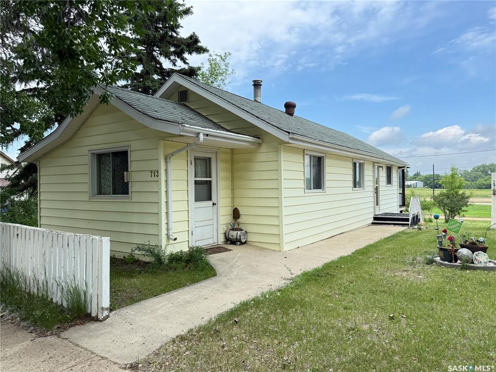 713 Healy Avenue, SK050143, Saskatchewan,