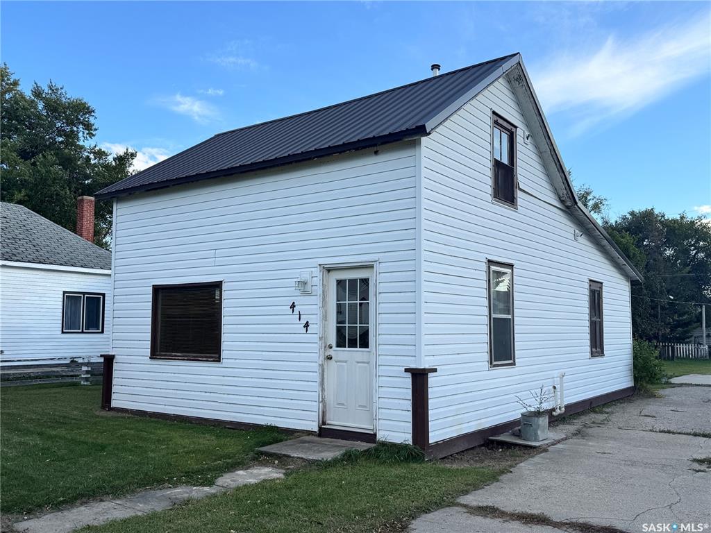 414 4th Avenue E, SK050163, Saskatchewan,