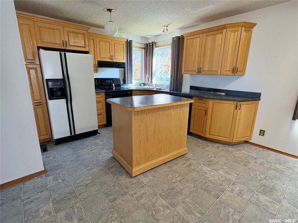 Second View of 306 2nd Street W, Kyle, Saskatchewan, S0L 1T0
