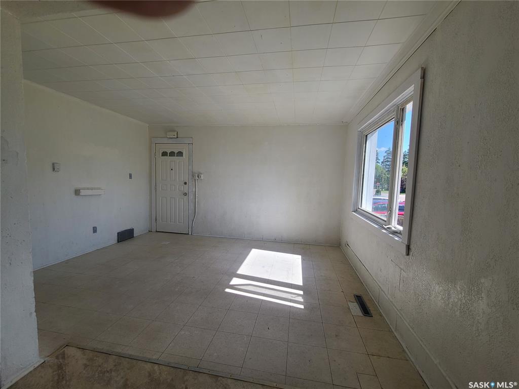 Fourth View of 130 26th Street W, West Hill PA, Prince Albert, Saskatchewan, S6V 4P9