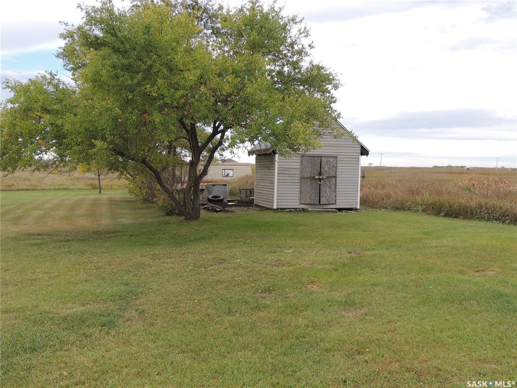 Fourth View of Boehmer Acreage, Coalfields Rm No. 4, Saskatchewan, S0C 0M0