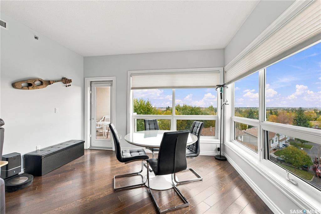 Fifth View of 227 Pinehouse Drive #404, Lawson Heights, Saskatoon, Saskatchewan, S7K 6N9