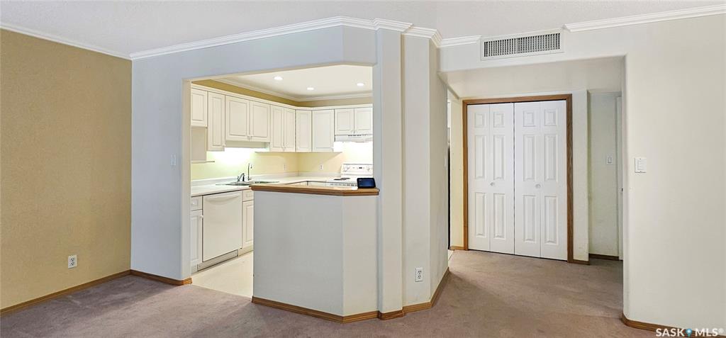 Third View of 230 Lister Kaye Crescent #103, Trail, Swift Current, Saskatchewan, S9H 0A2