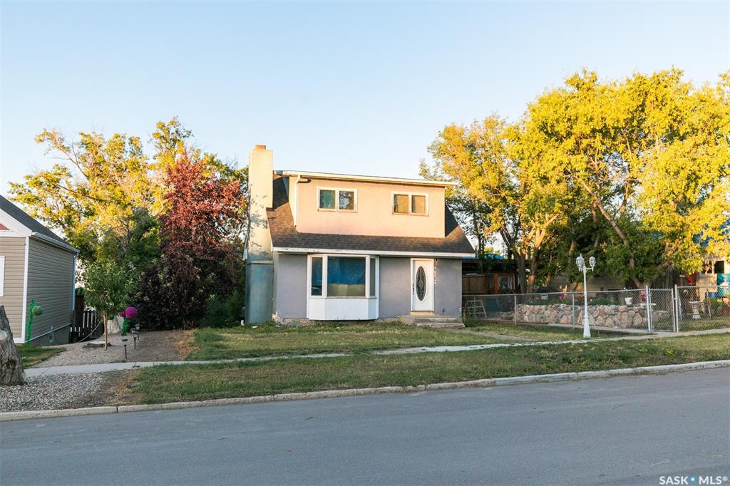 Third View of 306 Saskatchewan Avenue, Kerrobert, Saskatchewan, S0L 1R0
