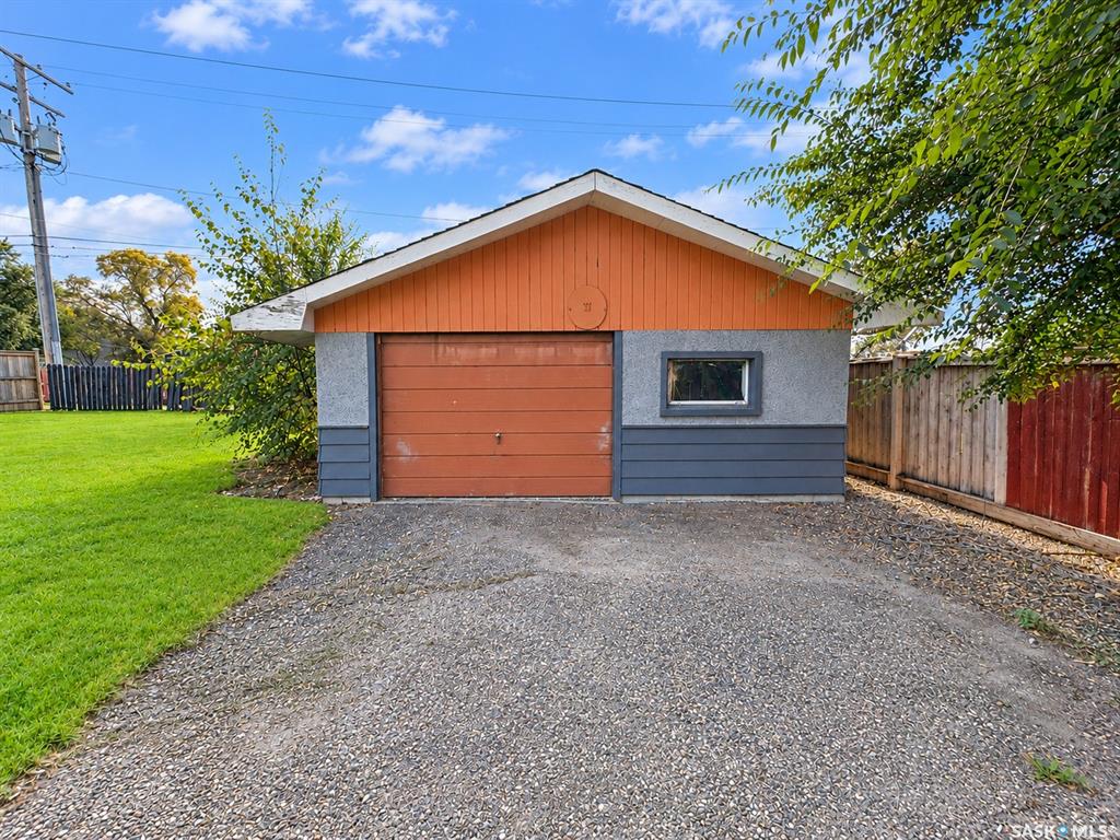 Second View of 351 26th Street, Battleford, Saskatchewan, S0M 0E0