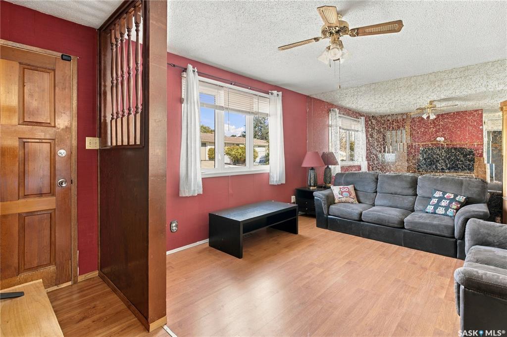 Third View of 98 Ramsay Court, West College Park, Saskatoon, Saskatchewan, S7H 4H2