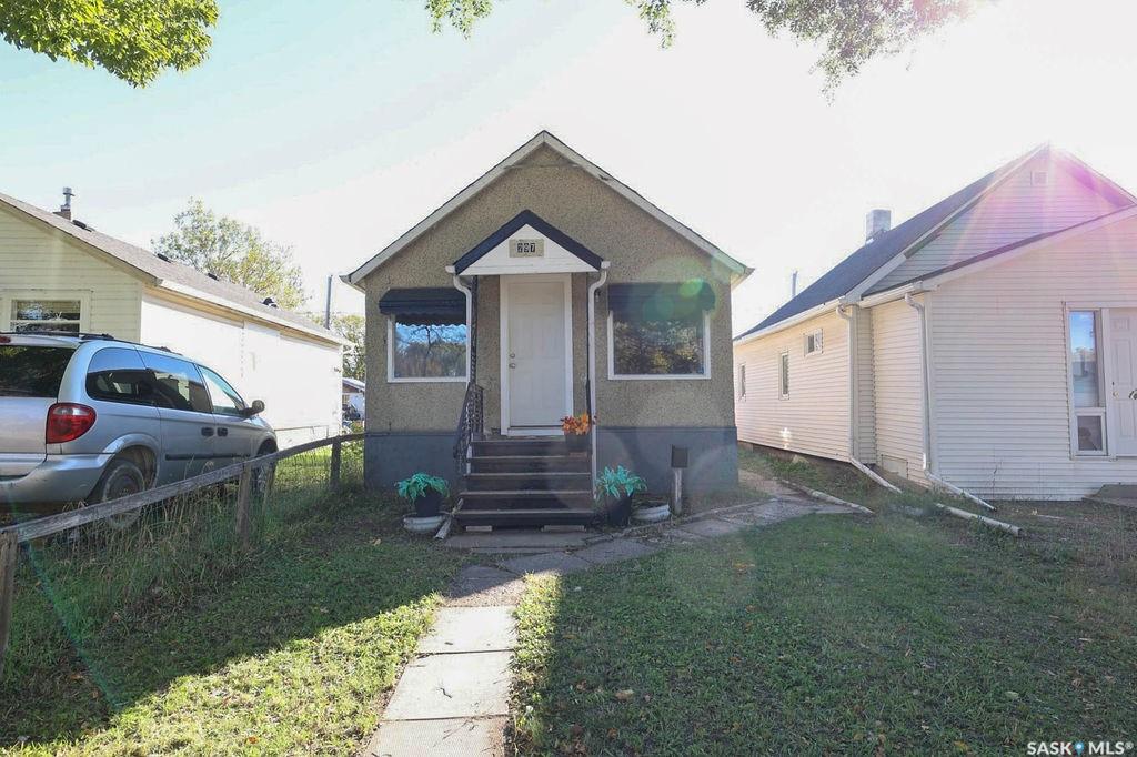297 Smith Street, SK050420, Saskatchewan,