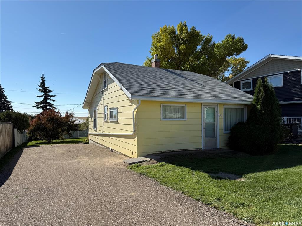 206 6th Avenue Sw, SK050421, Saskatchewan,