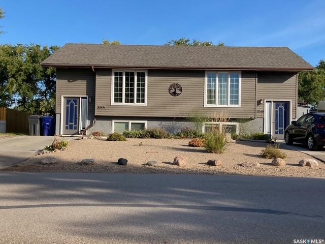 MLS® listing #SK050429 for sale located at 204 A B 5th Avenue
