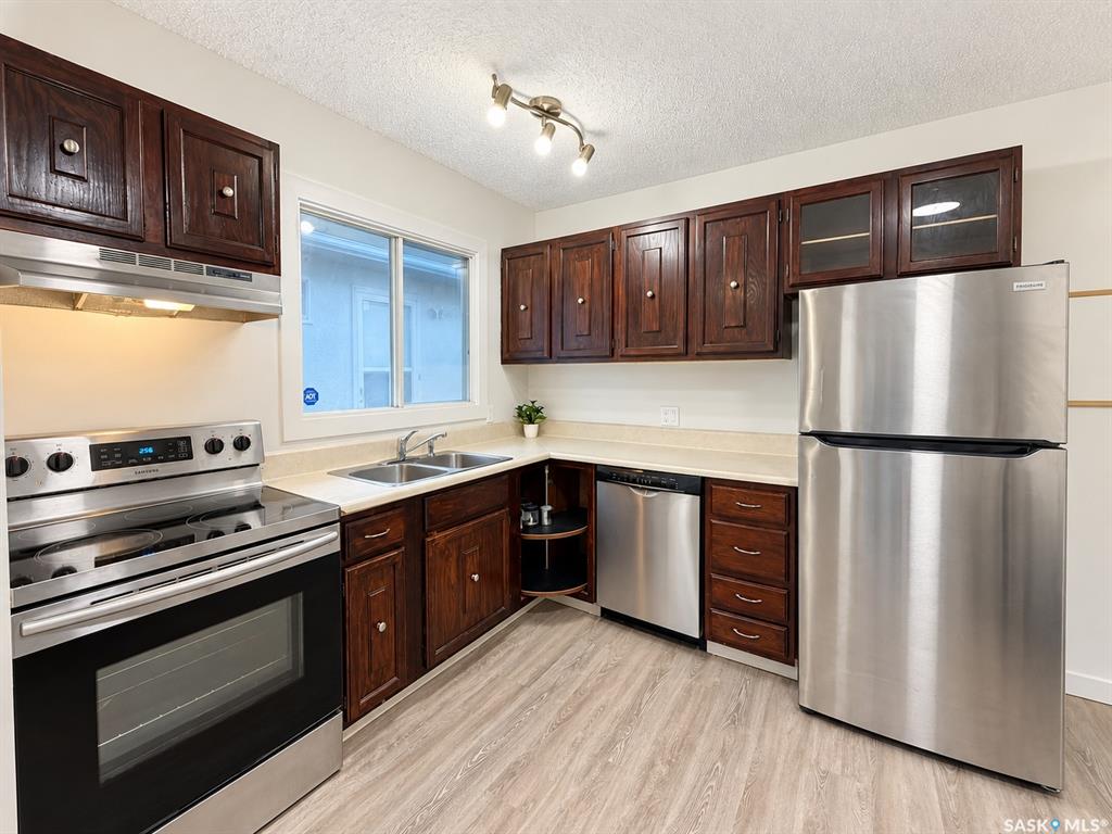Fifth View of 1535 Laura Avenue, Forest Grove, Saskatoon, Saskatchewan, S7N 2R8