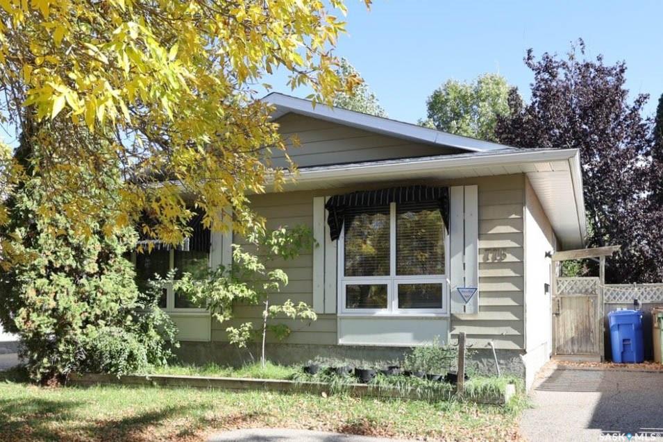 MLS® listing #SK050448 for sale located at 775 Hayworth Crescent N