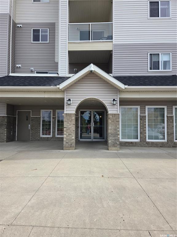 303 Lowe Road #418, SK050456, Saskatchewan,
