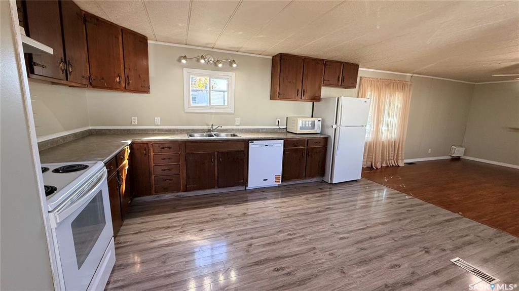 Fifth View of 9 Royal Heights, Royal Heights, Estevan, Saskatchewan, S4A 2T8