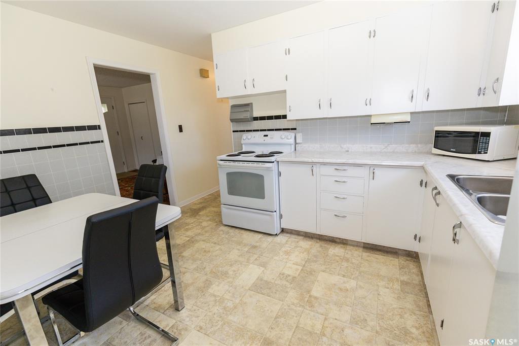 Fifth View of 247 Manitoba Avenue, Kerrobert, Saskatchewan, S0L 1R0
