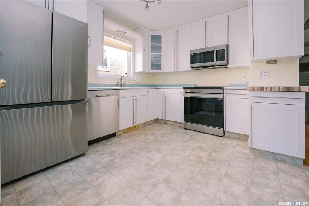 Fifth View of 939 Haslam Crescent, Silverspring, Saskatoon, Saskatchewan, S7S 1C8