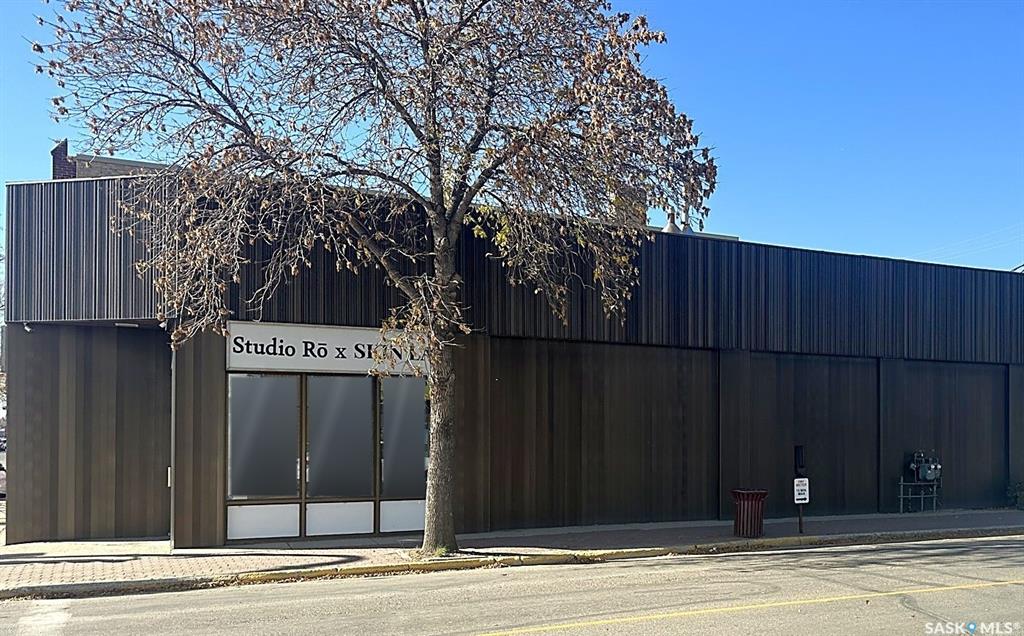 Second View of 1 Broadway Street W, Yorkton, Saskatchewan, S3N 0L3