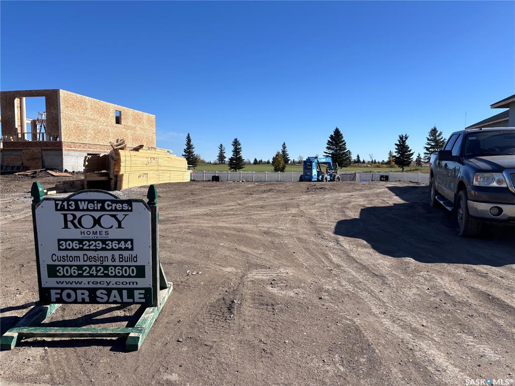 713 Weir Crescent, SK050537, Saskatchewan,