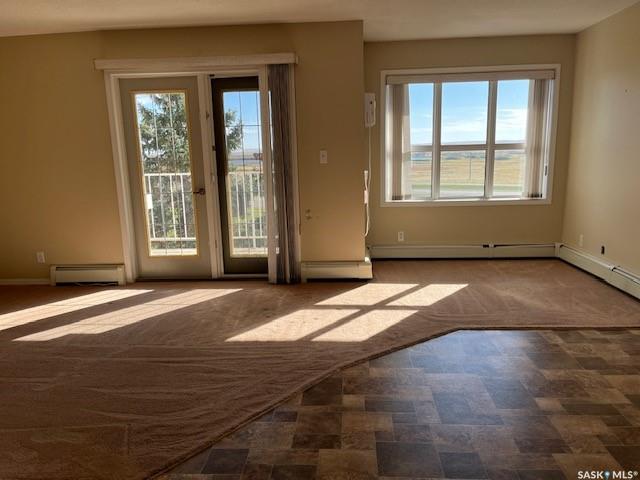 305 1st Avenue #102, SK050575, Saskatchewan,