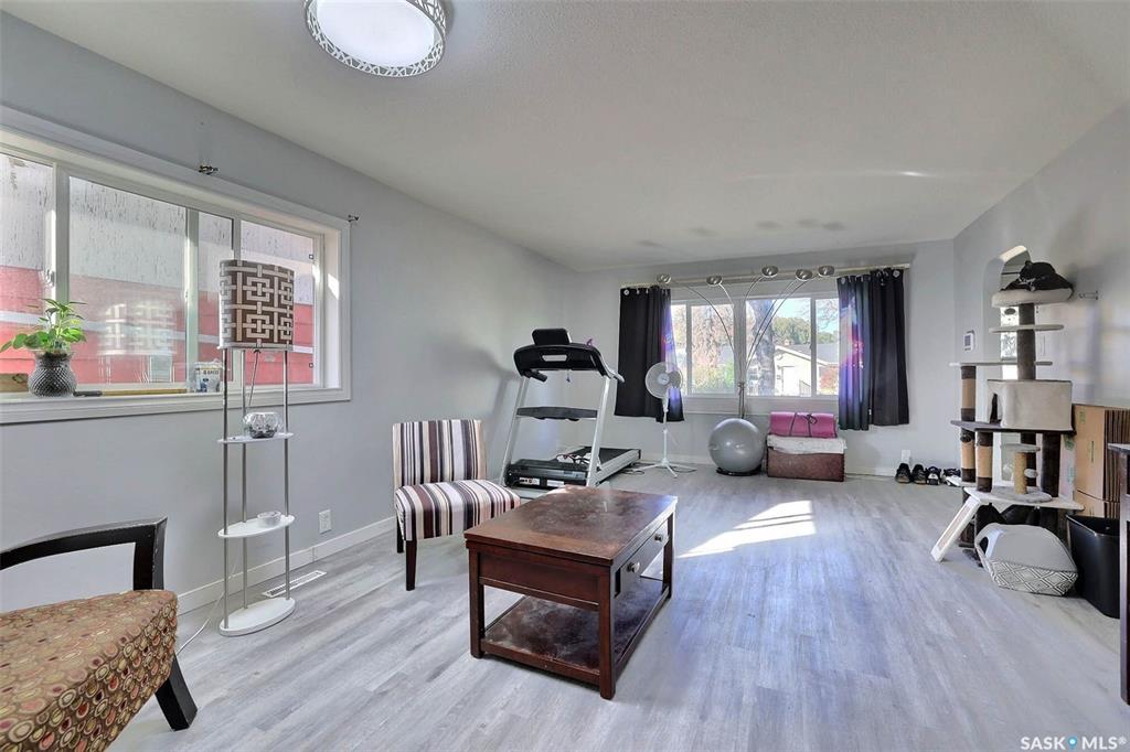 Fifth View of 1021 Campbell Street, Mount Royal RG, Regina, Saskatchewan, S4T 5P5