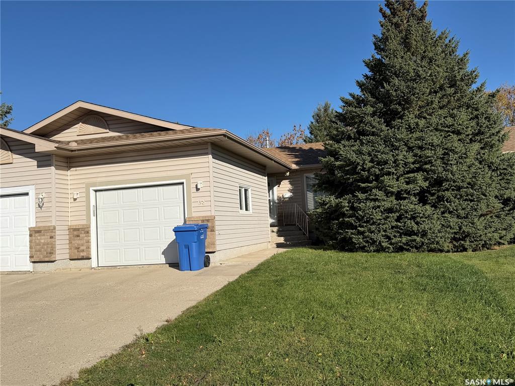 Second View of 68 Fenson Crescent, Yorkton, Saskatchewan, S3N 3S5