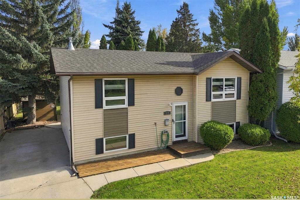 359 Sebestyen Crescent, SK050647, Saskatchewan,