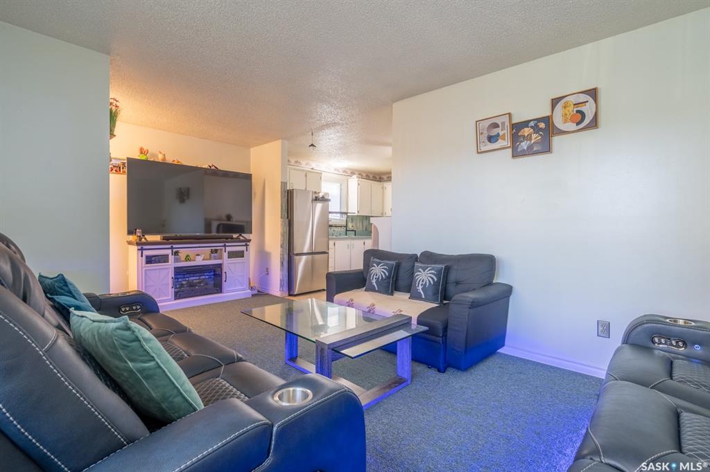 Fourth View of 364 Osler Street, Highland Park, Regina, Saskatchewan, S4R 1V6