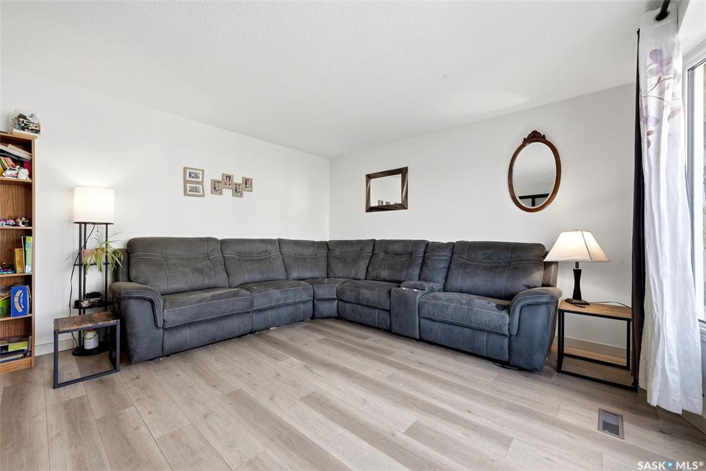 Fifth View of 31 Berenson Avenue, Normanview West, Regina, Saskatchewan, S4T 6X4