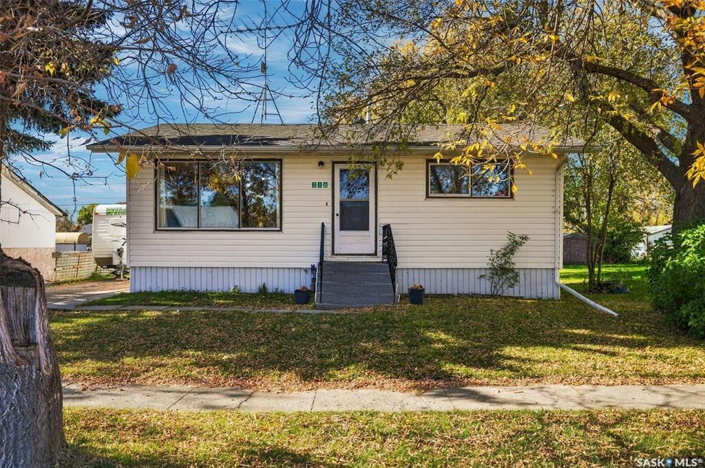 MLS® listing #SK050684 for sale located at 316 Aberdeen Street